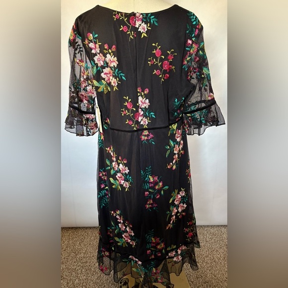 NEW w/TAGS KIYONNA The Wildflower Embroidered Floral Mesh Dress Plus Size 2X - Picture 5 of 12